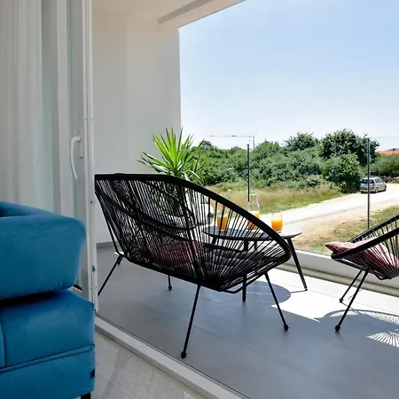 La Perla With Pool Διαμέρισμα