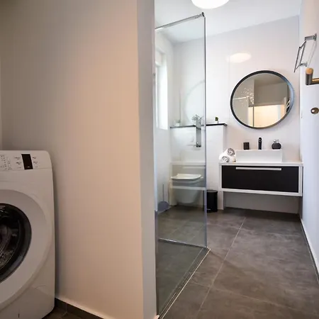 La Perla With Pool Διαμέρισμα Bibinje