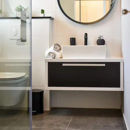 Διαμέρισμα La Perla With Pool *