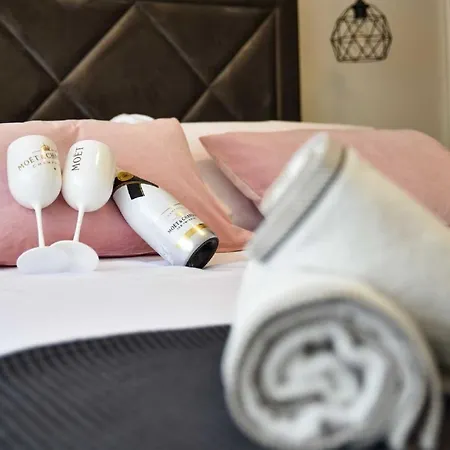 La Perla With Pool Bibinje