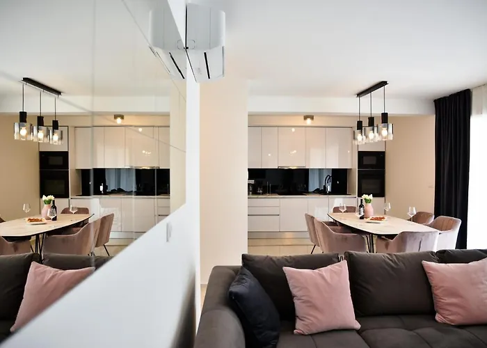 Apartman La Perla With Pool Bibinje