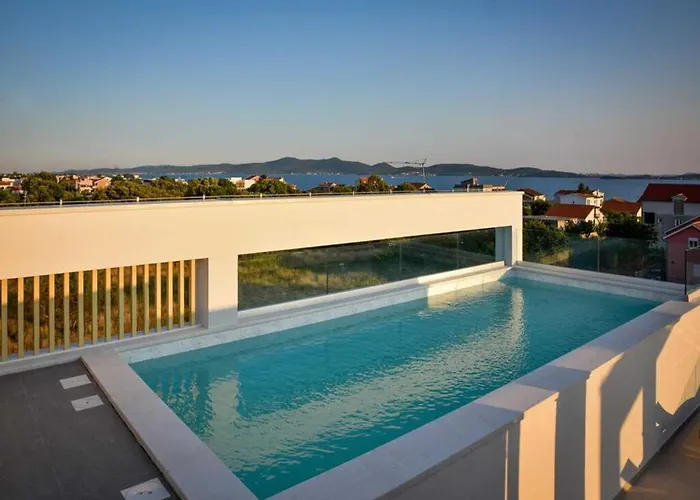 La Perla With Pool Lägenhet *