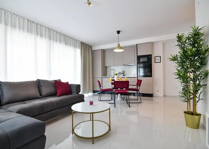 La Perla With Pool Bibinje