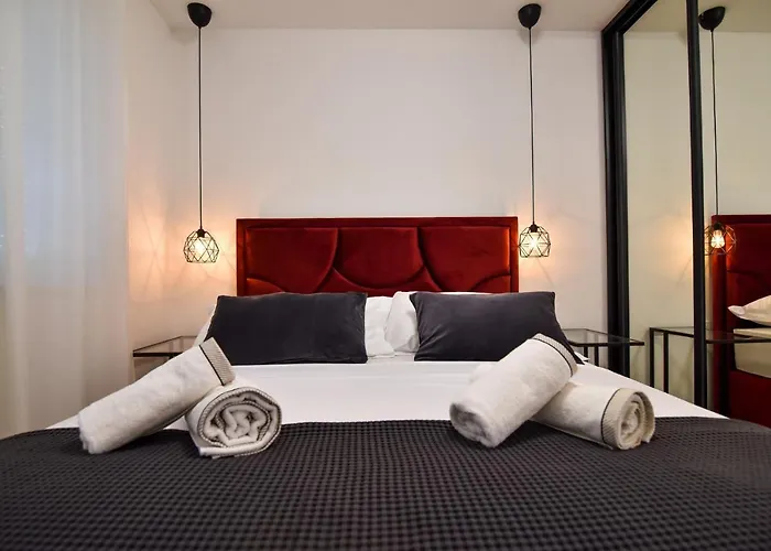 La Perla With Pool Bibinje