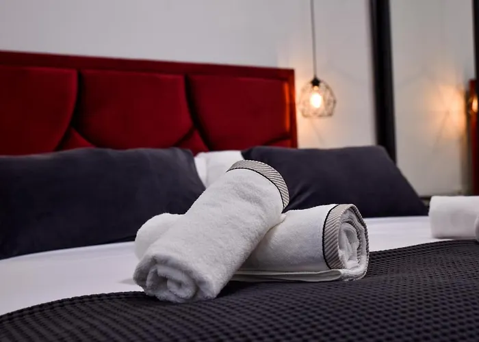 Apartman La Perla With Pool Bibinje