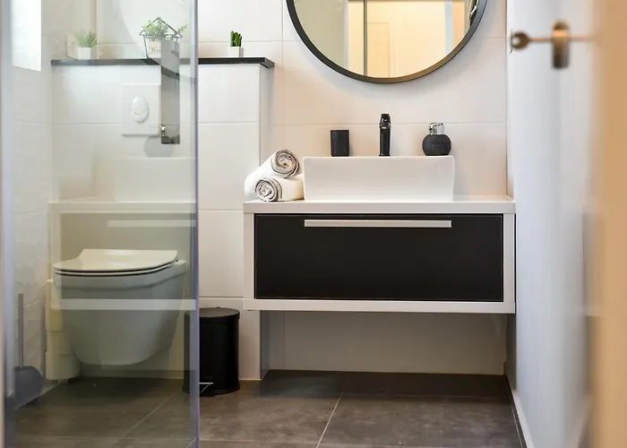 Lägenhet La Perla With Pool *