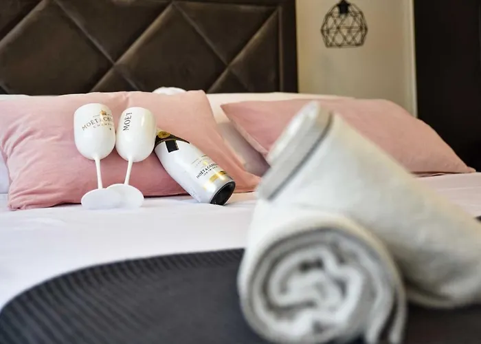 La Perla With Pool Bibinje