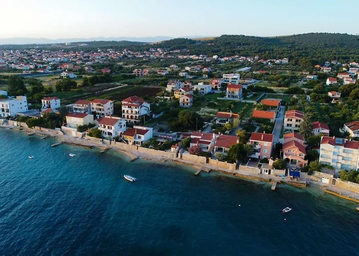 La Perla With Pool Bibinje