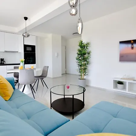 La Perla With Pool * Bibinje