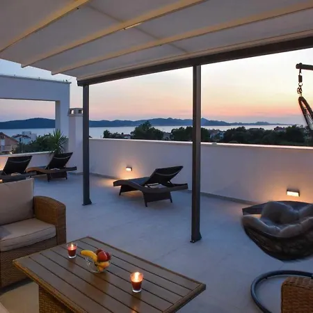 La Perla With Pool Apartment Bibinje