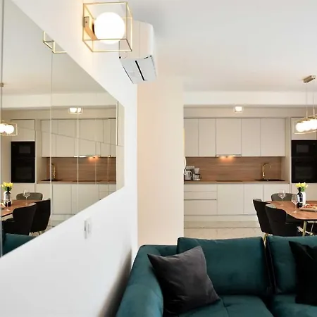 Apartment La Perla With Pool *