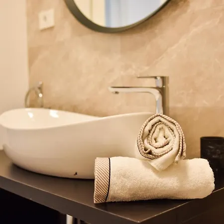 La Perla With Pool Apartment *