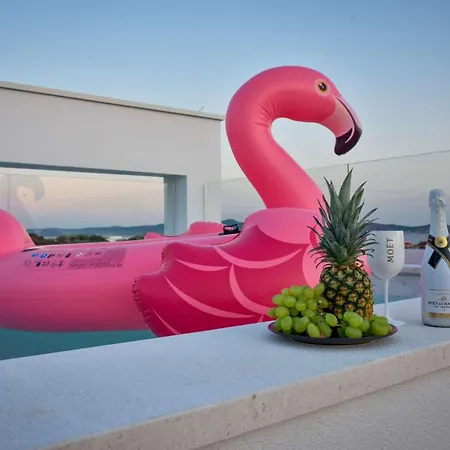 La Perla With Pool * Bibinje