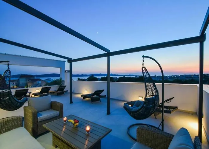 La Perla With Pool Apartamento *