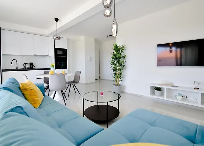 La Perla With Pool * Bibinje