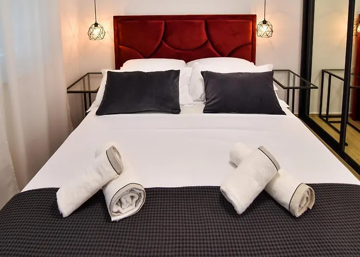 La Perla With Pool Apartamento *